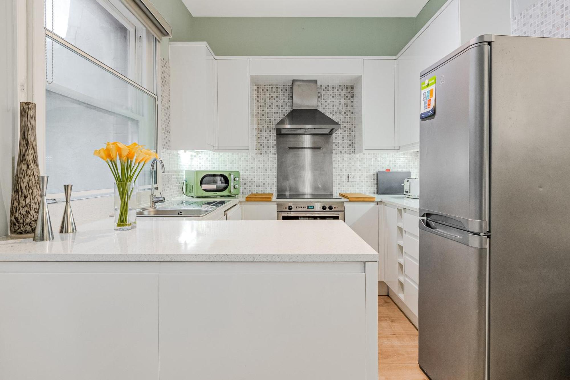 Stunning Central 2Br Flat Btw Soho & Covent Garden London Bagian luar foto